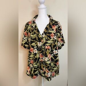 Kensie Jeans Women’s Linen Blend Collared Short Sleeve Shirt Top Sz Large. NWT